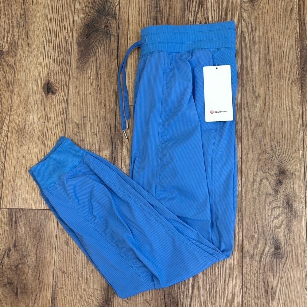 NWT Lululemon Dance Studio Mid Rise Joggers In Pool Party Size 12